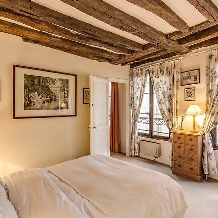 Apartment Notre Dame